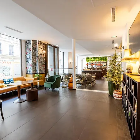 Prelude Hotel Gare Du Nord Paříž