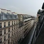 Prelude Hotel Gare Du Nord Hotel 2*