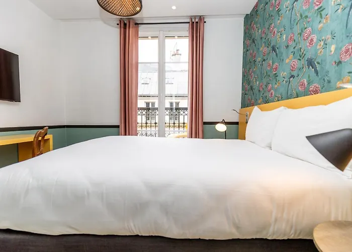 Vintage Gare Du Nord