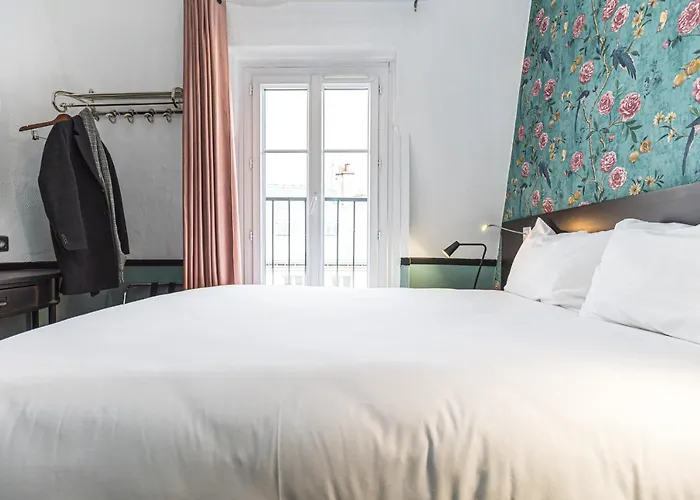 Vintage Gare Du Nord Hotel Paris