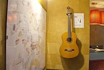 Vintage Gare Du Nord Hotel 2*